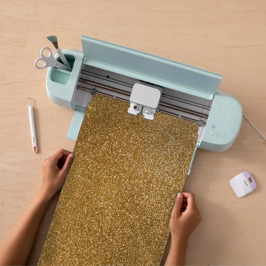 Cricut® Iron-On & Tools Bundle